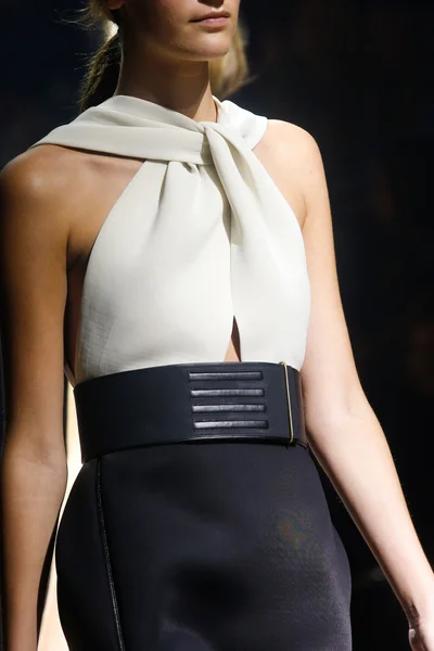 Look 83